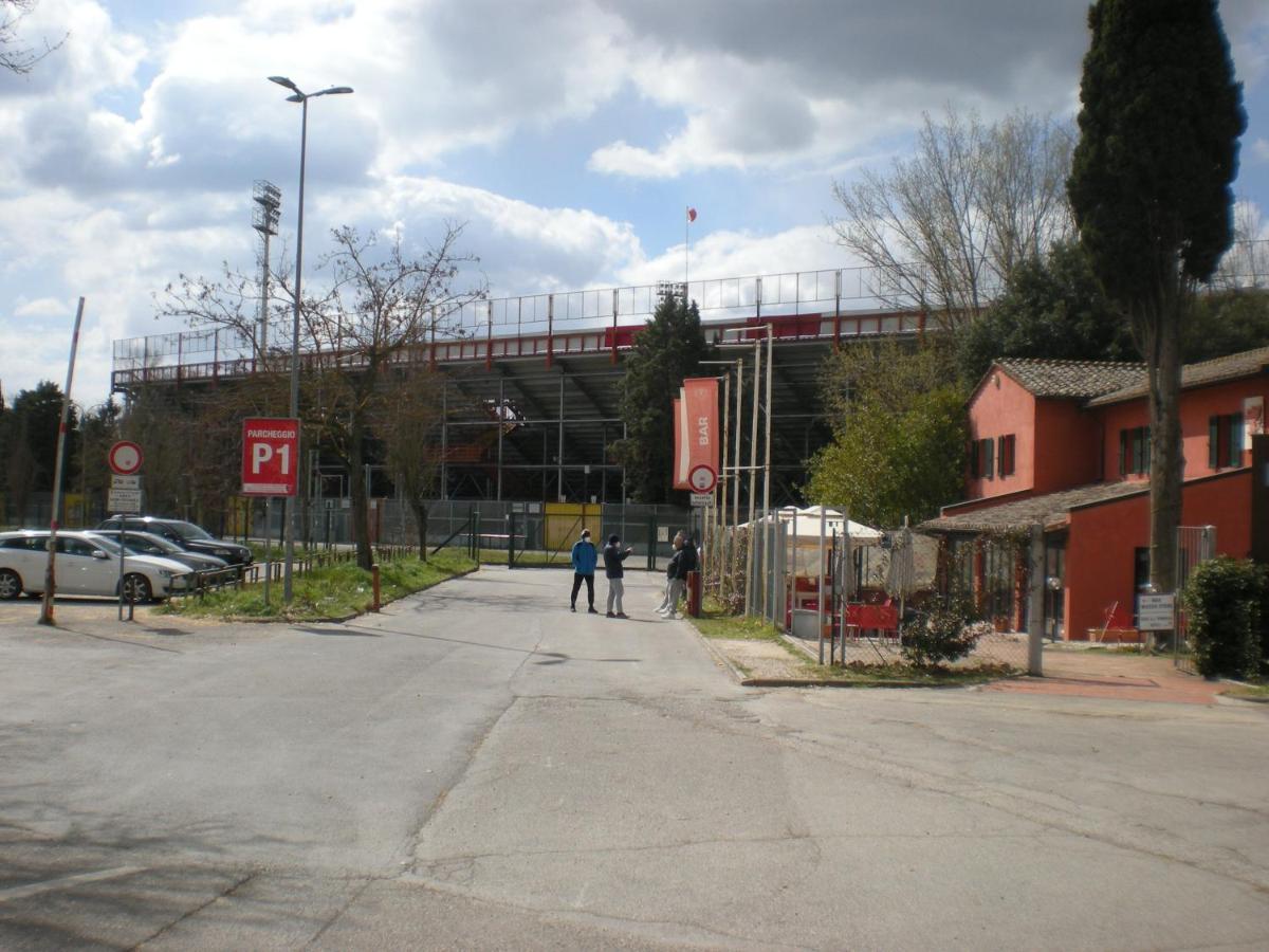 Charming Apartment Tilli With Parking Perugia Exterior photo