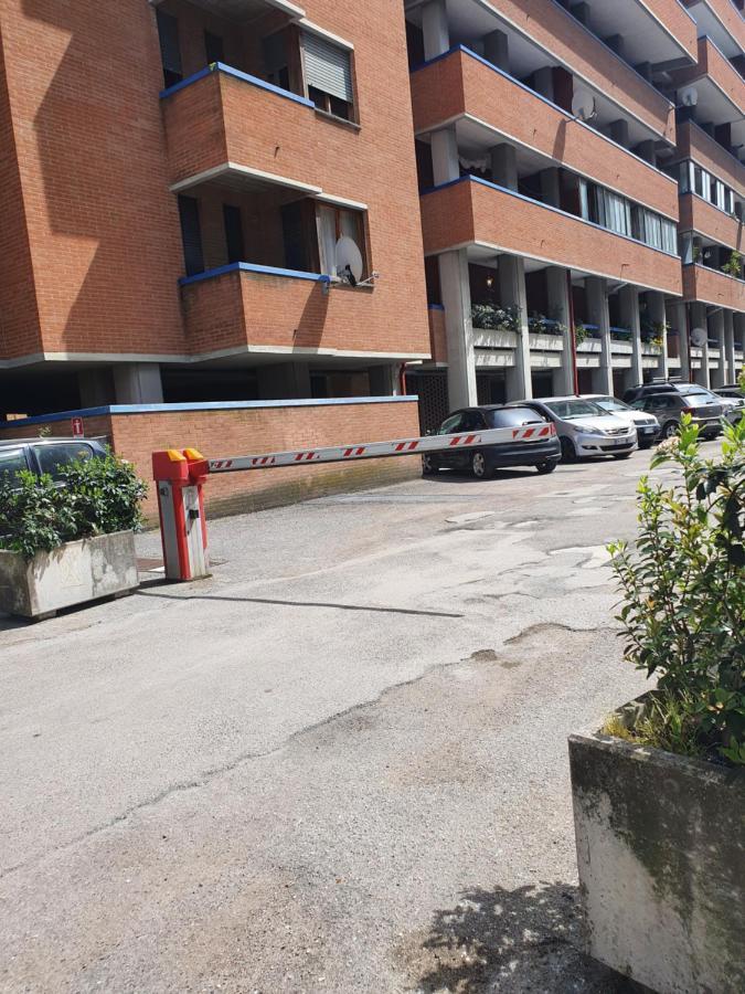 Charming Apartment Tilli With Parking Perugia Exterior photo